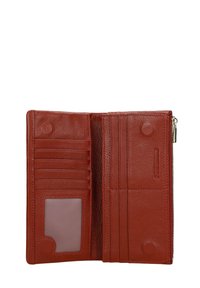 Portafoglio in pelle rossa con superficie testurizzata. Caratterizzato da più scomparti per carte, una finestra ID trasparente e un compartimento con zip per le monete.