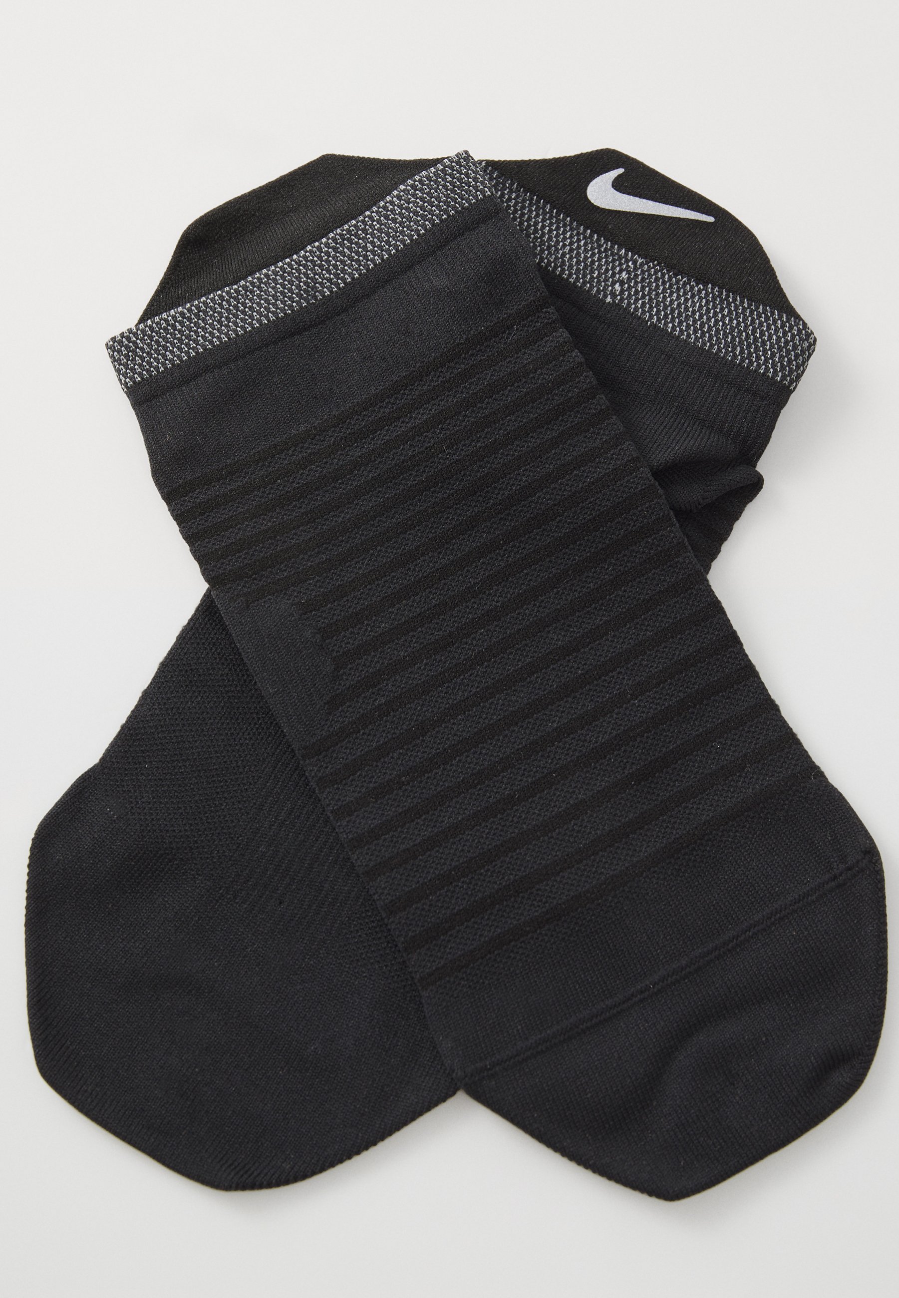 nike black trainer socks mens