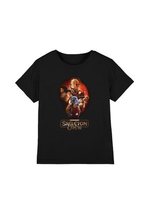Schwarzes Baumwoll-T-Shirt mit einem bunten Grafikdruck, der Charaktere und Text aus "Star Wars: Skeleton Crew" auf der Vorderseite zeigt.