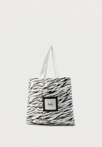 Kijelölve, white/black