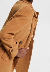 Esprit Collection Kort kappa / rock - cognac