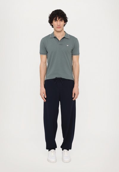 Emporio Armani Polokošeľa - balsam green