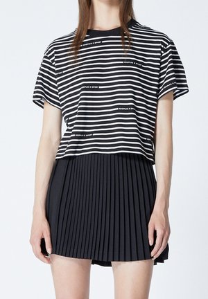 T-shirt imprimé - black