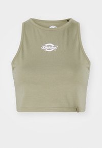 Unselected, imperial green