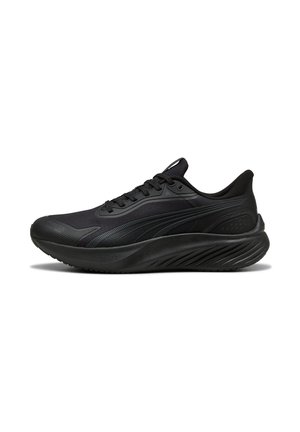 Schwarze Sportschuhe mit einem schlanken Design, aus leichtem Material gefertigt, mit strukturierten Details und einer Gummisohle für besseren Halt.