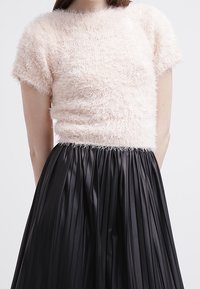 Even&Odd Sweter