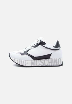 DAILY RUNNING - Sneakers laag - white/black