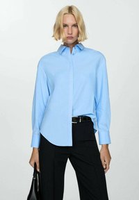 Mango Bluza z gumbi - light blue