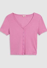 Hladký růžový krátký rukávový crop top na knoflíky s výstřihem do V, vyrobený z měkké a pružné látky.