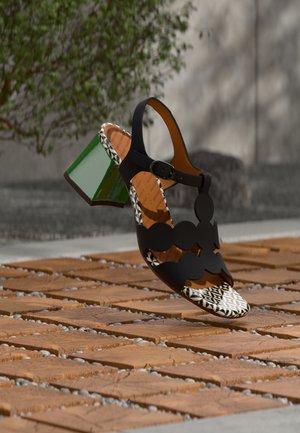 LINAZA - Σανδάλια - black