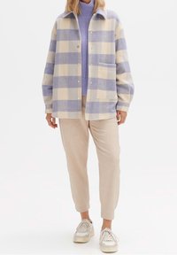 OPUS Tunn jacka - lilac