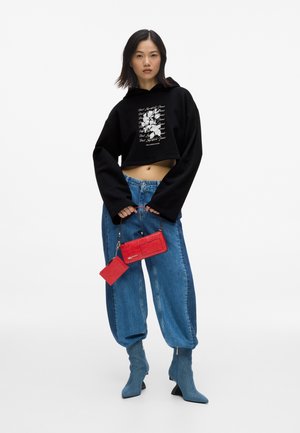 Karl Lagerfeld Jeans, CROPPED FLOCKED FLORAL - Sweat à capuche - black