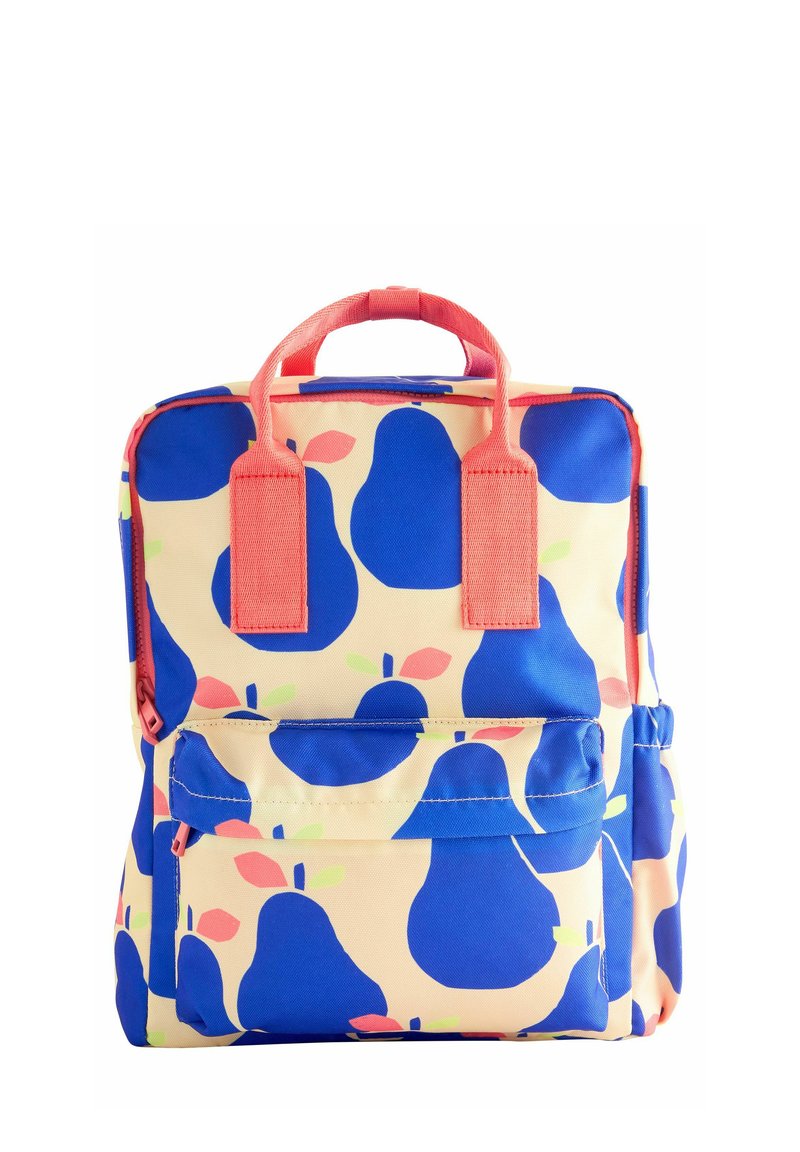 Zaino con motivo di pere blu su sfondo crema, con dettagli rosa. Include manici doppi e una tasca frontale con zip.