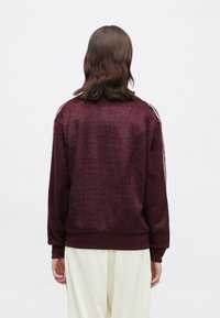 adidas Originals Casaco leve - maroon