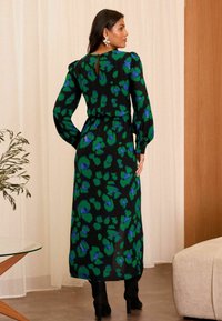 Love & Roses PETITE FIT - ANIMAL - Dnevna haljina - black