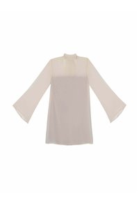 Blouse légère et transparente de couleur beige clair avec de longues manches évasées, un col montant et un détail en forme de clé à l'avant, présentant une texture douce et fluide.
