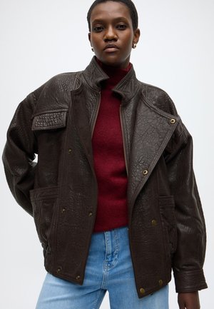 OVERSIZED LEATHER JACKET - Veste en cuir - chocolate