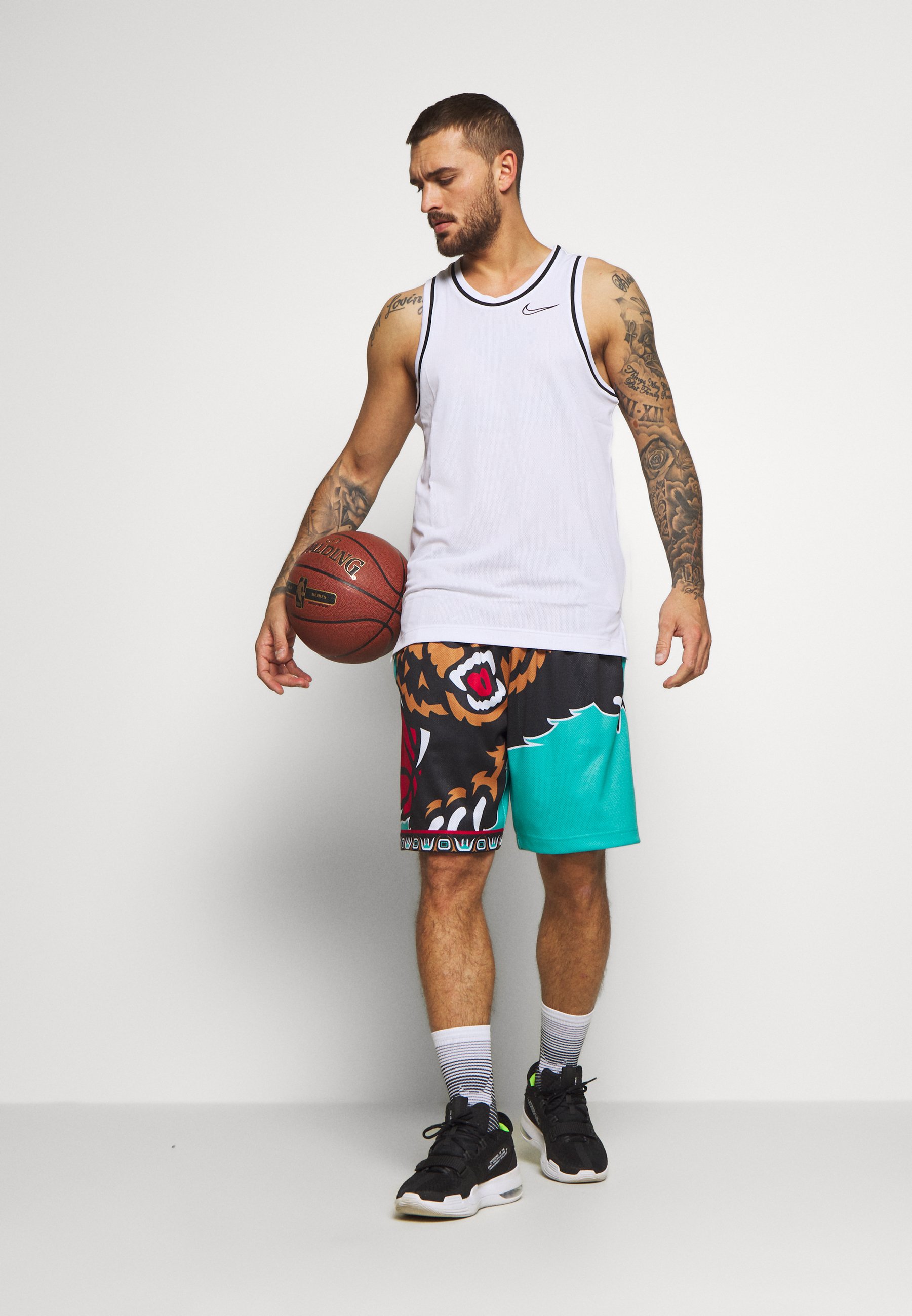 grizzlies big face shorts