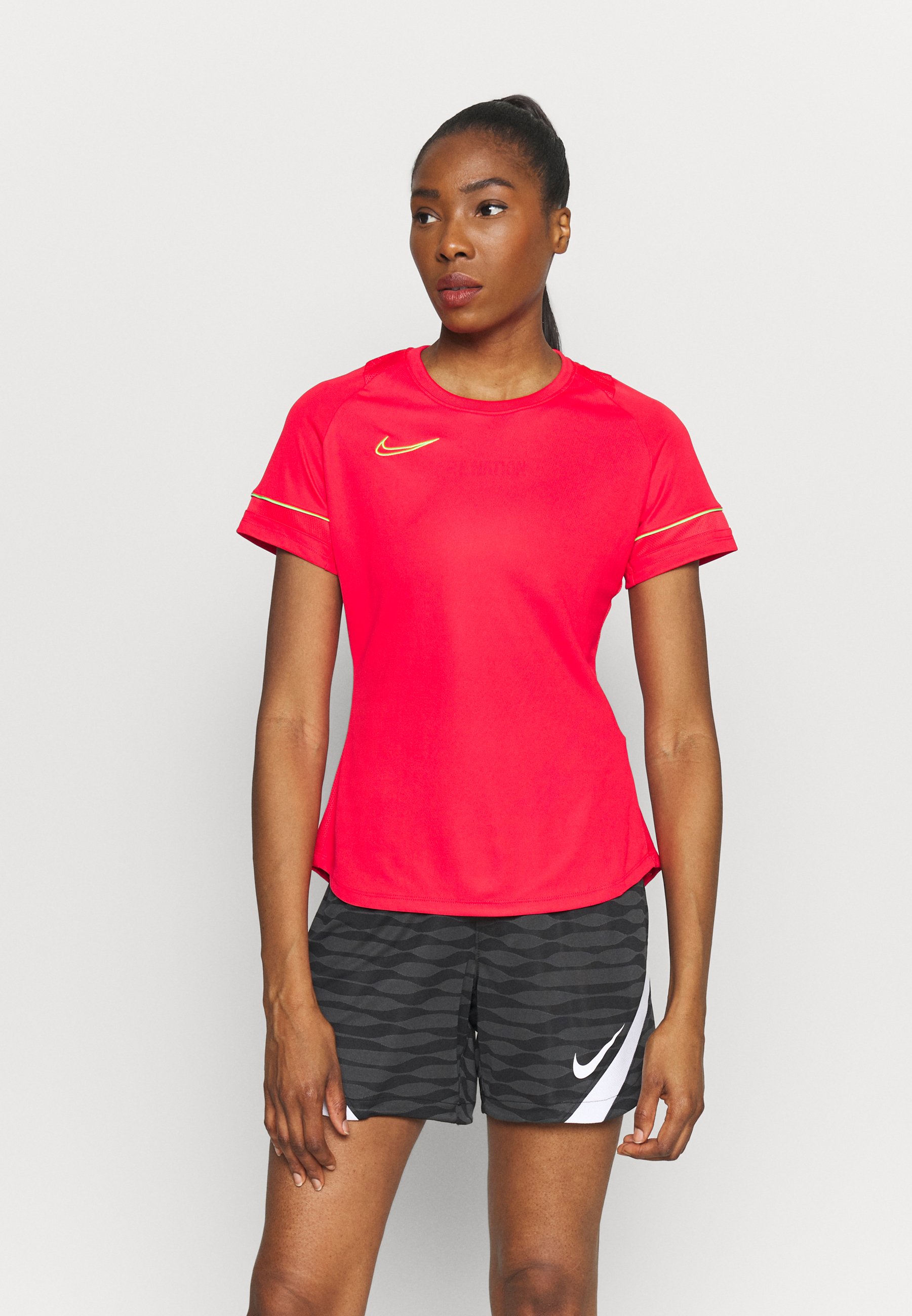 T-Shirt print - siren red/green strike 