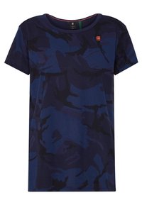 T-paita tummansinistä lyhythihaista pehmeästä kankaasta, jossa on erilaisia tummansinisiä sävyjä sisältävä maastokuvio ja pieni logo rinnassa.