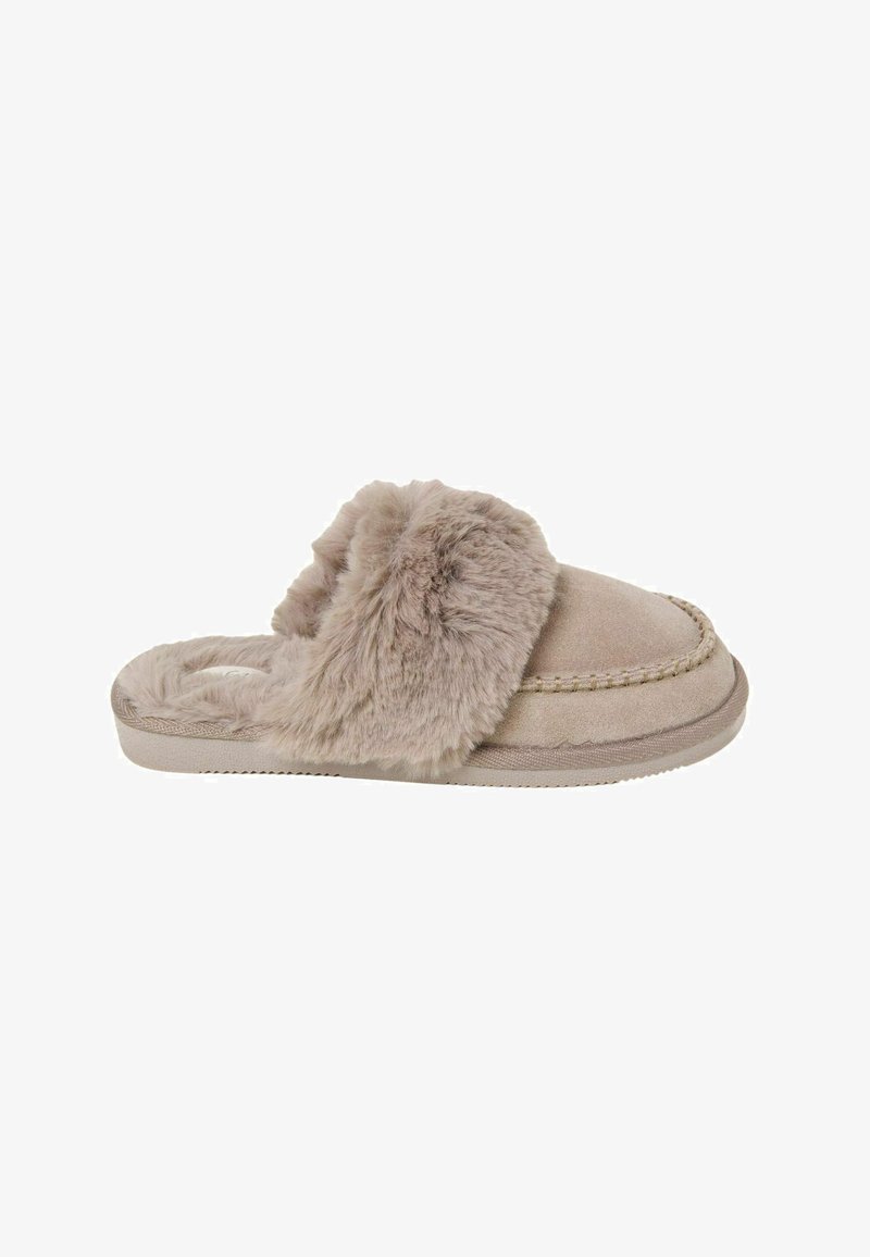 Beige slip-on slipper with soft faux fur lining and cuff, suede upper, and textured sole for indoor comfort.