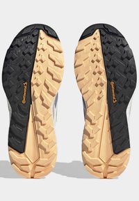 Adidas Terrex TERREX FREE HIKER 2 - Fjellsko - acid orange/sand strata/silver violet
