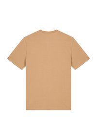 Beige t-shirt met korte mouwen en een ronde hals. Gladde textuur, rechte snit en geen zichtbare logo's of versieringen. Effen achterkant.