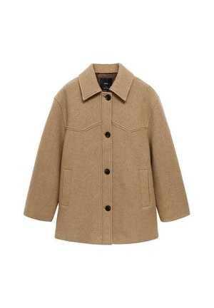 Beige Wollmischung Mantel mit Knopfleiste, Spitzenkragen, zwei Seitentaschen und Nahtdetails auf der Brust. Verfügt über lange Ärmel und eine entspannte Passform.