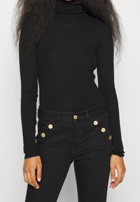 Filippa K Sweter