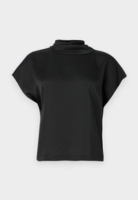 Svart t-skjorte med kort erm laget av glatt stoff med høy krage og avslappet passform. Har minimale sømmer og en myk tekstur.
