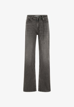 Černé lehce oprané džíny s vysokým pasem, širokými nohavicemi, předními kapsami, poutky na pásek a látkovým vázaným pásem v pase.