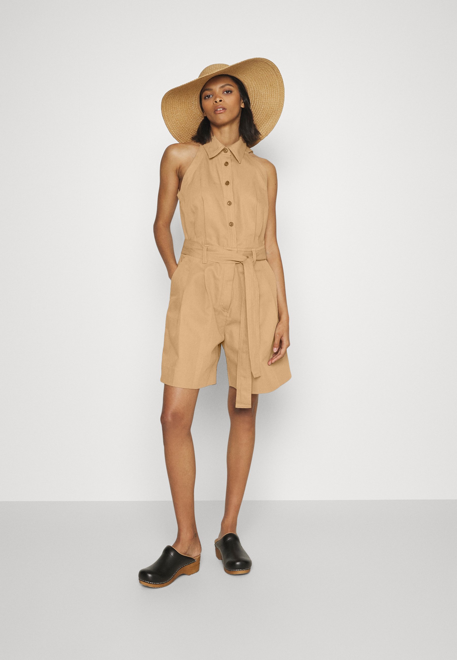Banana Republic BERMUDA ROMPER 