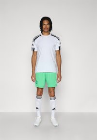 adidas Performance MANCHESTER UNITED THIRD GOALKEEPER SHORTS - Klub merchandise - semi screaming green