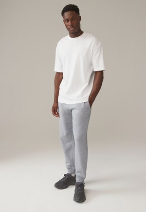 Next, JOGGERS - REGULAR FIT 3 PACK - Dresside alumine osa - black