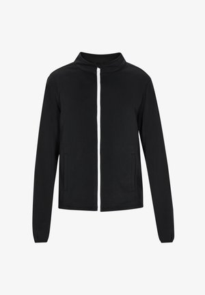 Sort jakke med lynlås foran og høj krave, to sidelommer, lange ærmer og hvid lynlåsdetalje. Glat tekstur og tætsiddende design.