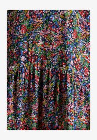 Selected, navy ditsy