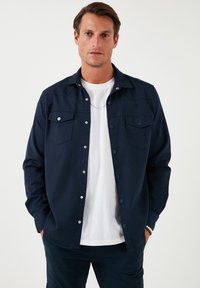 REGULAR FIT - Nyári dzseki - dark blue