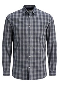 Męska koszula zapinana na guziki w szaro-granatową kratę, z kołnierzykiem, długimi rękawami i białymi guzikami. Wykonana z teksturowanej tkaniny.