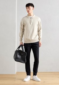 Scotch & Soda BELTED MOTT - Chinos - black