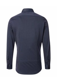 Donkerblauwe lange mouwen shirt van katoen, met een klein ruitpatroon, een klassieke kraag en knoopmanchetten. Gladde textuur.