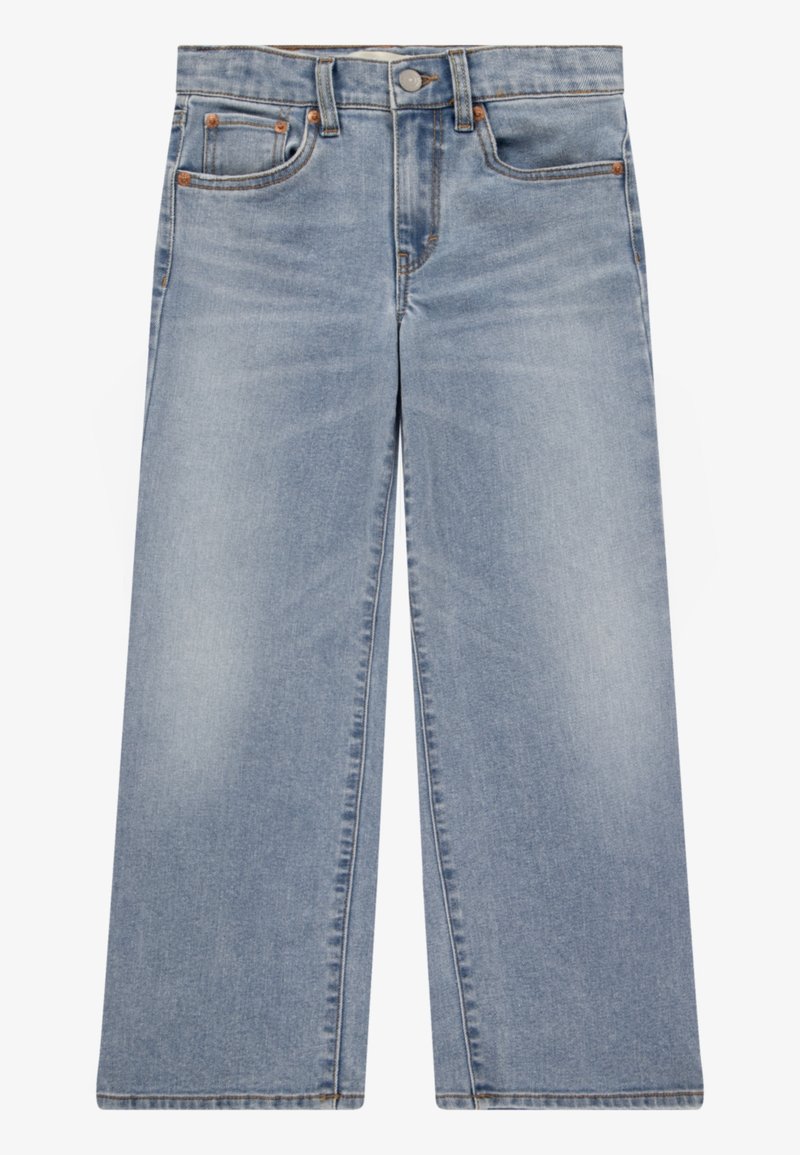 Jean bleu clair à jambes larges avec fermeture à boutons sur le devant, cinq poches et légère décoloration aux cuisses et aux genoux.