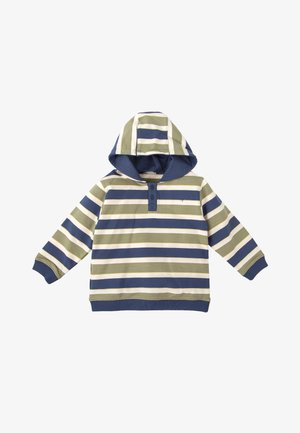 Sudadera con capucha a rayas en verde oliva, azul marino y crema. Presenta un cuello abotonado, mangas largas y una textura suave.