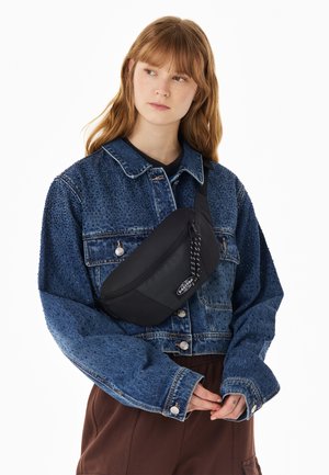 Eastpak, ATHLEISH WAIST UNISEX - Olkalaukku - athleisure black
