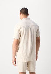 Lindbergh SET - Chemise - light stone