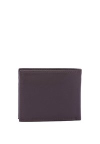 Portafoglio in pelle marrone con una superficie liscia, design pieghevole a due ante e cuciture visibili. Forma compatta, adatta per carte e contante.