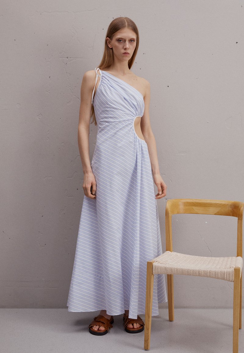 STAUD JAYLA DRESS - Robe longue - mist/white
