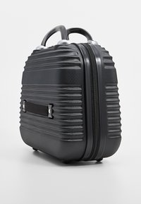 OCHNIK UNISEX czarny