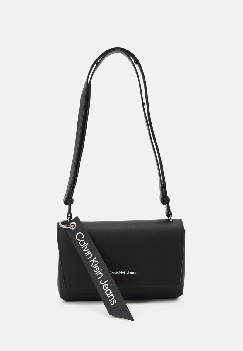 Calvin Klein Jeans SCULPTED FLAP Handbag black Zalando.co.uk