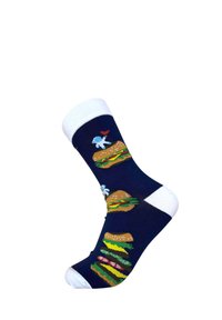 Marinblå strumpor med ett hamburgermönster och färgglada pålägg, vit mudd och en blå karaktär som håller en flagga på ett bröd.