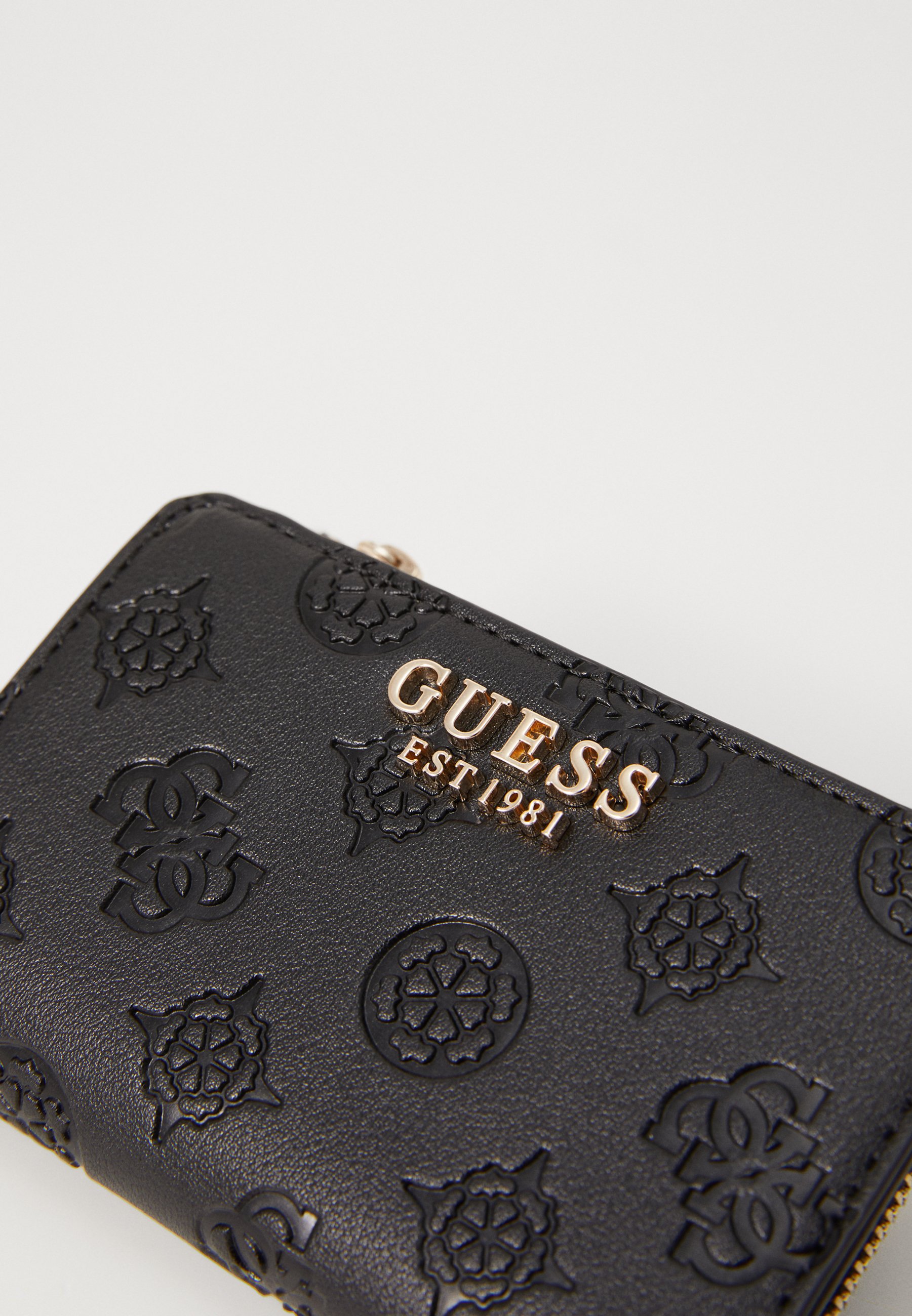 ★Guess ★Zarela Zip Around Card Case Wallet★関税込★ Amazon.com: GUESS Zarela Zip Around Card Case Wallet, Black